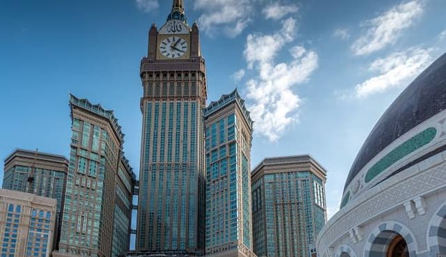 Download Soulful Naat Woh Maakah Yaad Aata Hai