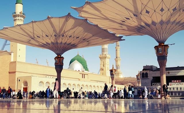 Muhammad Ka Rooza Qareeb Aa Raha Ha By junaid Jamshaid