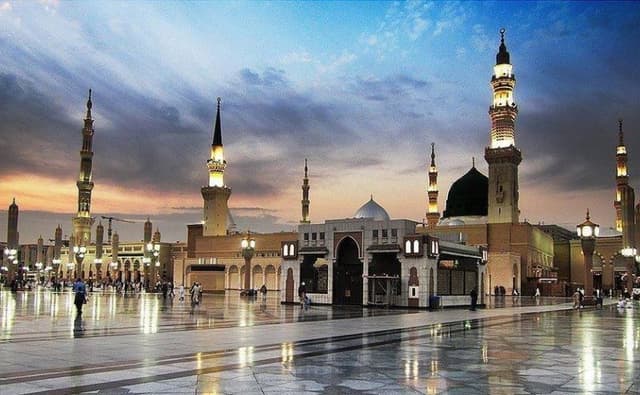 Mera Badshah Hussain hai Naat MP3 Download By Owais Raza Qadri